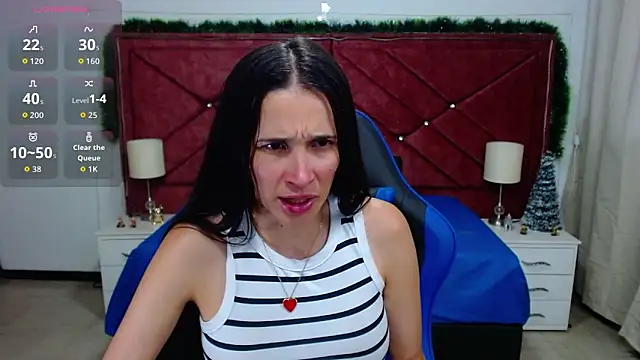 Snapshot of victoria_adams07 chatting on 12.22.25 victoria adams07 online show from 12.22.25