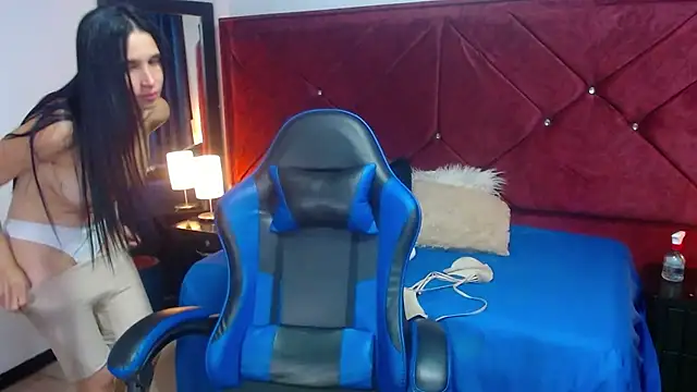 Snapshot of victoria_adams07 chatting on 02.10.26 victoria adams07 online show from 02.10.26