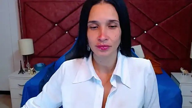 Snapshot of victoria_adams07 chatting on 02.21.26 victoria adams07 online show from 02.21.26