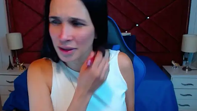 Snapshot of victoria_adams07 chatting on 02.25.26 victoria adams07 online show from 02.25.26