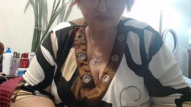 DeniseeRosea online show from 10.15.25
