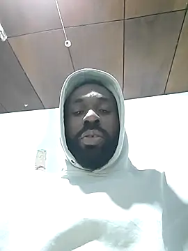 Snapshot of onewinnertee chatting on 02.15.26 onewinnertee online show from 02.15.26