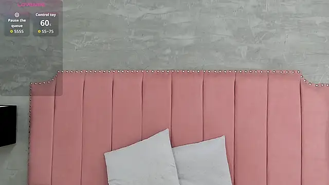 Snapshot of Alaia_Colins chatting on 02.20.26 Alaia Colins online show from 02.20.26