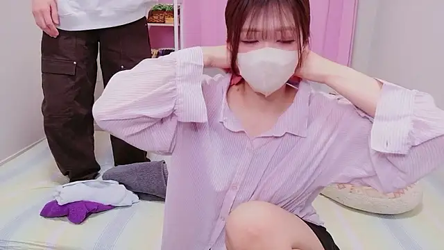 Snapshot of NA-KAREN-V8 chatting on 04.11.26 NA-KAREN-V8 online show from 04.11.26