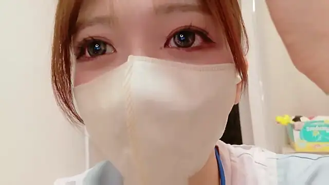 Snapshot of NA-KAREN-V8 chatting on 06.16.26 NA-KAREN-V8 online show from 06.16.26