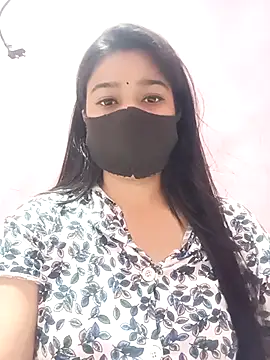 Snapshot of Simran-001 chatting on 03.07.26 Simran-001 online show from 03.07.26