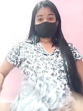 Snapshot of Simran-001 chatting on 03.22.26 Simran-001 online show from 03.22.26