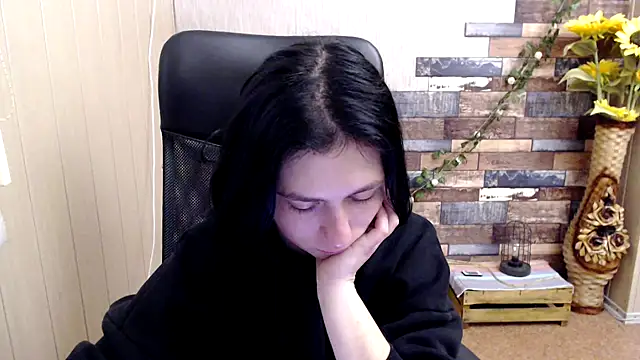 Snapshot of AmandaJi_ chatting on 03.19.25 AmandaJi online show from 03.19.25