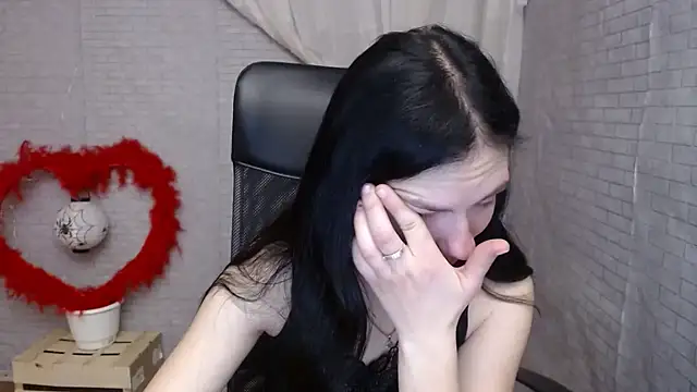 Snapshot of AmandaJi_ chatting on 03.20.25 AmandaJi online show from 03.20.25