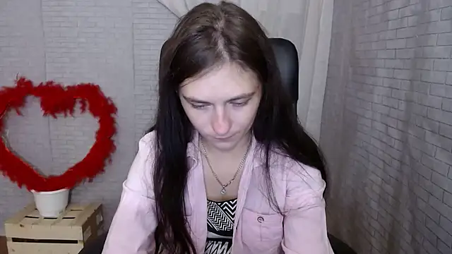 Snapshot of AmandaJi_ chatting on 09.22.25 AmandaJi online show from 09.22.25