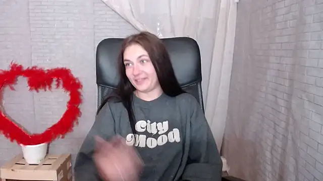 Snapshot of AmandaJi_ chatting on 09.27.25 AmandaJi online show from 09.27.25