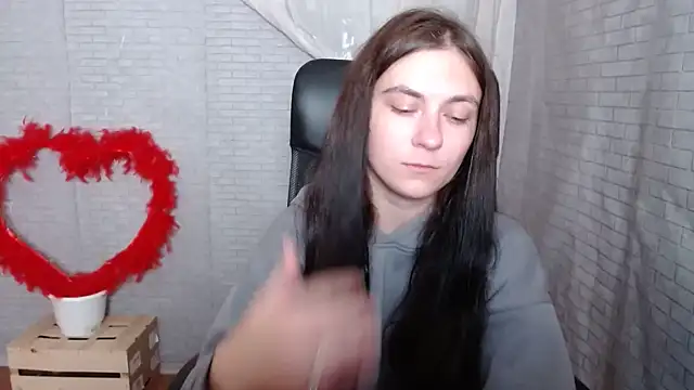 Snapshot of AmandaJi_ chatting on 10.04.25 AmandaJi online show from 10.04.25