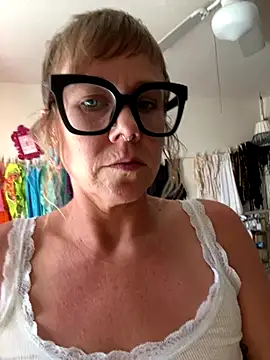 I am babydoll online show from 10.16.25