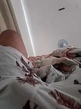 Snapshot of Trixboy201 chatting on 12.16.25 Trixboy201 online show from 12.16.25