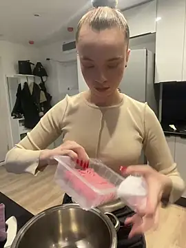  Babygirl   online show from 01.29.25