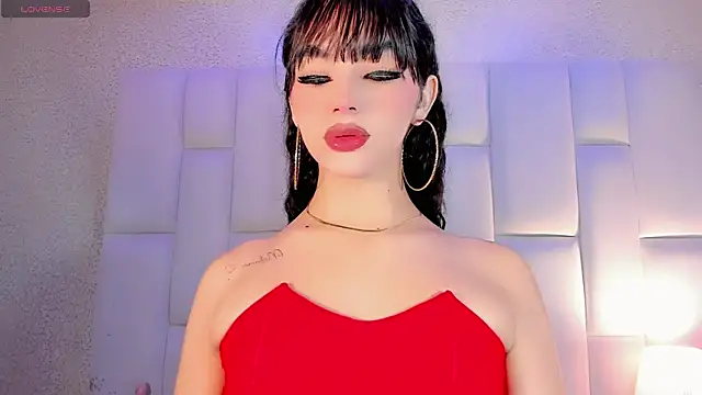 Angeles Busst online show from 11.14.25