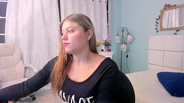 alaia greyy online show from 02.21.25