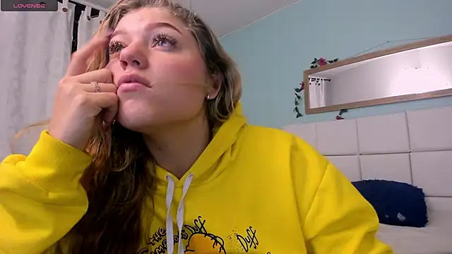 alaia greyy online show from 02.27.25