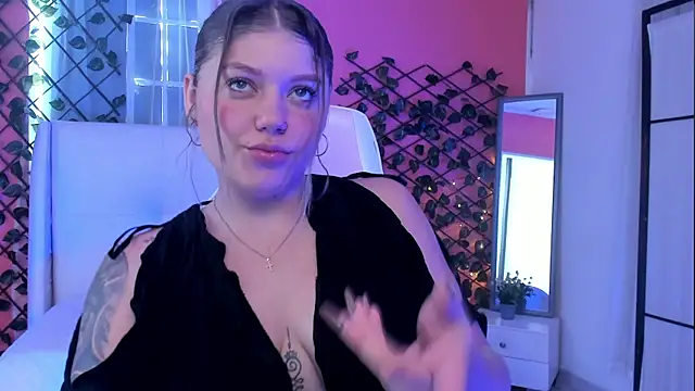 alaia greyy online show from 03.28.26