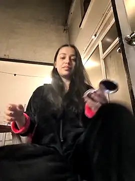 CAYLINCOLLINS online show from 10.19.25