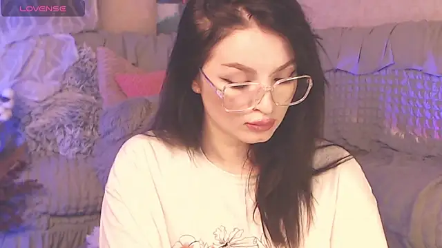 BritneyBarker online show from 12.20.24