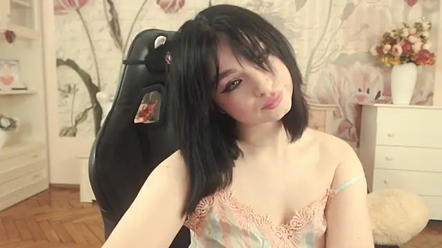 Snapshot of BritneyBarker chatting on 03.05.26 BritneyBarker online show from 03.05.26