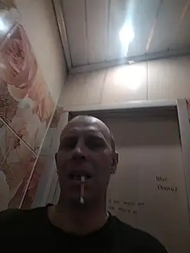 MaxDevilWhite online show from 10.26.25