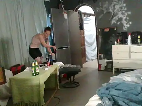 Snapshot of xylegs chatting on 02.05.25 xylegs online show from 02.05.25