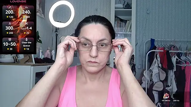 Soffya Soy online show from 02.26.26