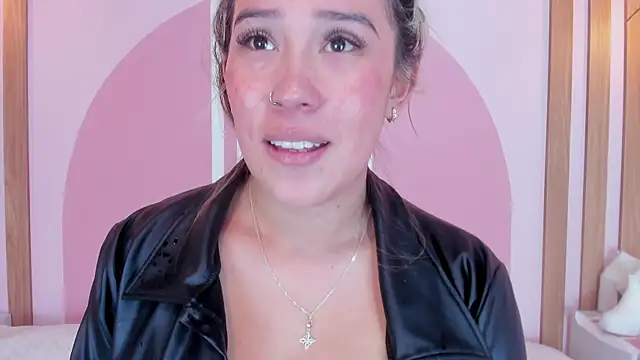 Lannajansen online show from 03.23.26