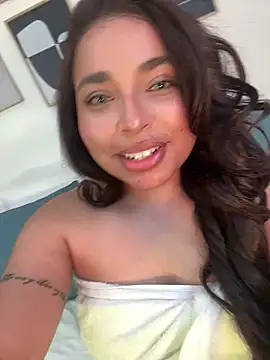 RachelRusso online show from 02.02.25