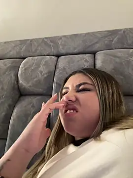 MeganCrow online show from 02.20.26