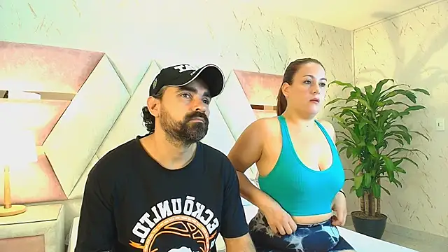 Snapshot of anastasia_marco chatting on 02.01.25 anastasia marco online show from 02.01.25