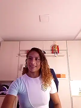 Snapshot of Zoedaniels chatting on 03.04.25 Zoedaniels online show from 03.04.25