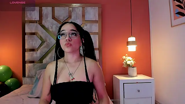 Snapshot of Billie_Jhonson_ chatting on 09.19.25 Billie Jhonson online show from 09.19.25