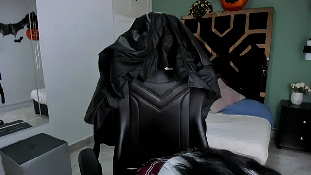 Snapshot of Billie_Jhonson_ chatting on 11.02.25 Billie Jhonson online show from 11.02.25