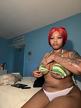 squirmxx10 online show from 02.18.25