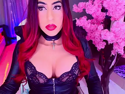 Snapshot of latexgoddes chatting on 09.16.25 latexgoddes online show from 09.16.25