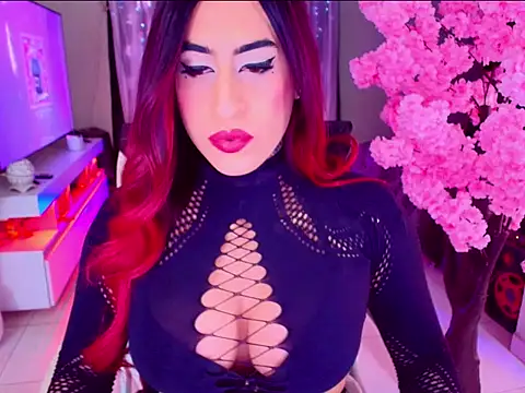 Snapshot of latexgoddes chatting on 10.06.25 latexgoddes online show from 10.06.25