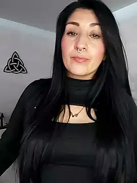 Snapshot of milfjade01 chatting on 03.21.25 milfjade01 online show from 03.21.25