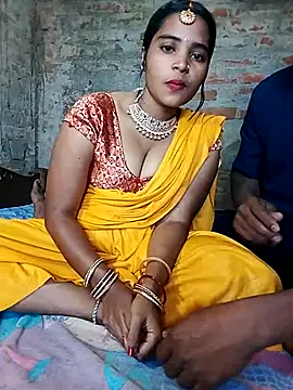 Snapshot of Simrandeshipp chatting on 03.06.25 Simrandeshipp online show from 03.06.25