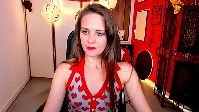 EmiliaBedy online show from 07.10.26