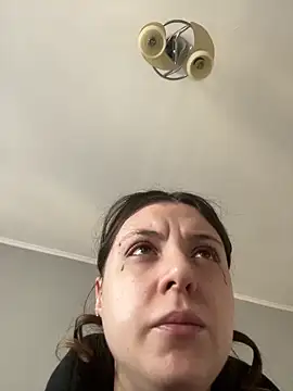 bunnythetailor online show from 02.25.25