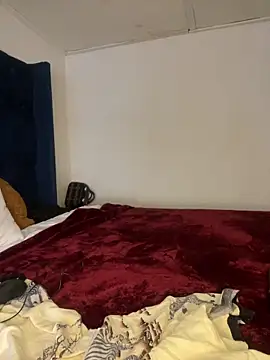 Snapshot of Boneca25 chatting on 11.08.25 Boneca25 online show from 11.08.25