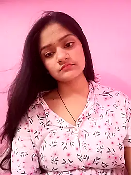 Tanu-00 online show from 10.17.25