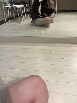 Snapshot of Phil_6677 chatting on 09.21.25 Phil 6677 online show from 09.21.25