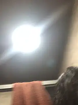 Snapshot of indiazinha69_ chatting on 12.05.25 indiazinha69 online show from 12.05.25