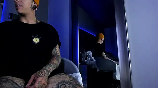 Snapshot of kaletattoo chatting on 03.13.25 kaletattoo online show from 03.13.25