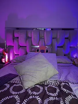 Ximena  1 online show from 02.03.26