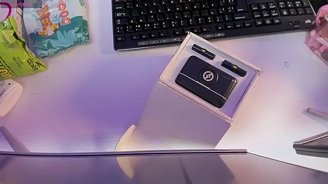 Snapshot of Bonet_iris chatting on 02.25.26 Bonet iris online show from 02.25.26